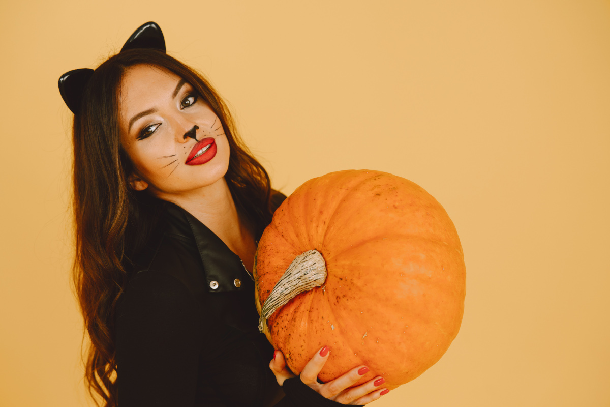 Maquillage chat pour Halloween : réussissez votre transformation